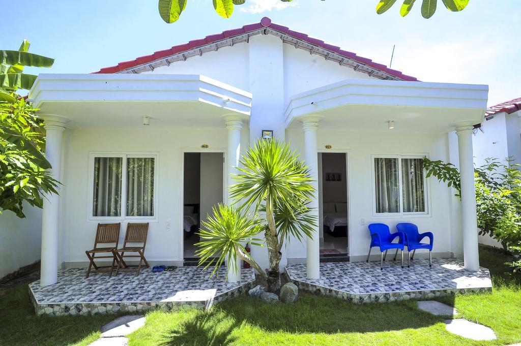 Dragon Bay Hotel Cam Lam Exterior photo